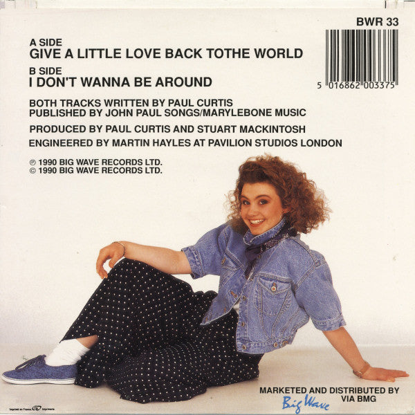 Emma (15) : Give A Little Love Back To The World (7", Single)