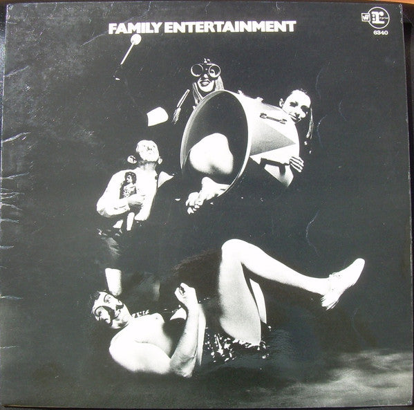 Family (6) : Family Entertainment (LP, Album)