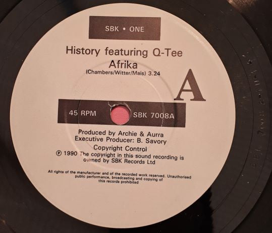 History Featuring Q-Tee : Afrika (7", Single, Pap)