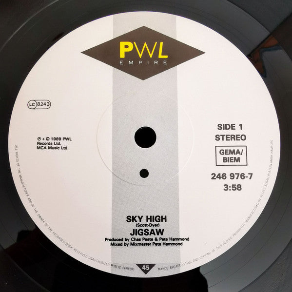 Jigsaw (3) : Sky High (7", Single)