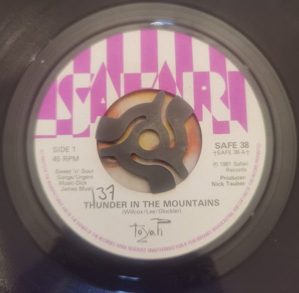 Toyah (3) : Thunder In The Mountains (7", Single, Pur)