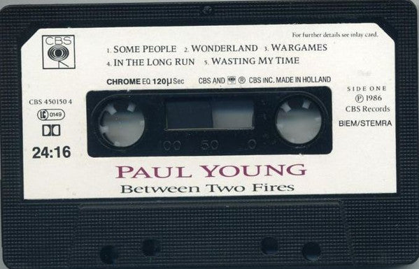 Paul Young : Between Two Fires (Cass, Album, Dol)
