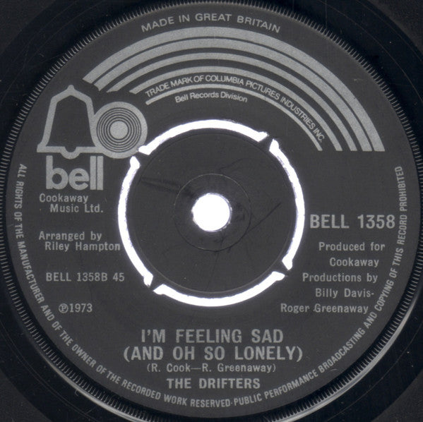 The Drifters : Kissin' In The Back Row Of The Movies (7", Single, Bla)