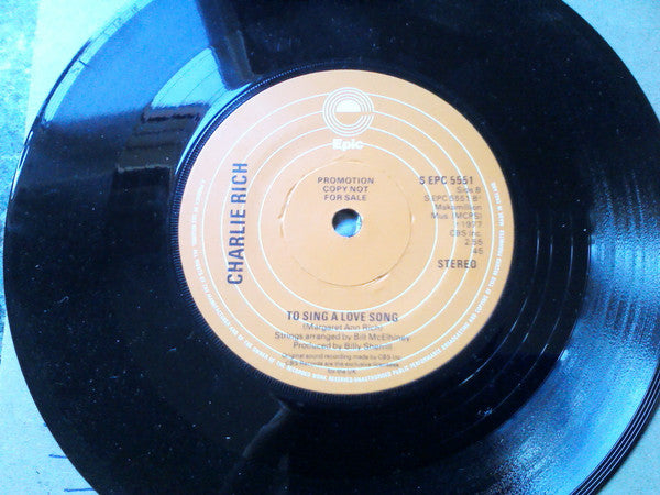 Charlie Rich : Rollin' With The Flow (7", Promo)