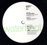 Waterfront (2) : Cry (12", Single)