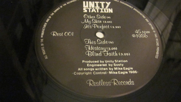 Unity Station : C1177 The Triangle (12")