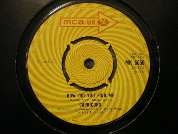 Capricorn (15) : Liverpool Hello (7", Single)