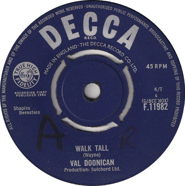 Val Doonican : Walk Tall (7", Single)