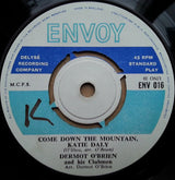 Dermot O'Brien And His Clubmen : The Merry Ploughboy (Off To Dublin In The Green) (7", 4-P)