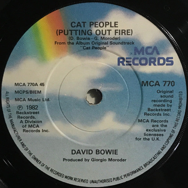 David Bowie : Cat People (Putting Out Fire) (7", Single)