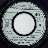 Elton John : I'm Still Standing (7", Single, Lar)